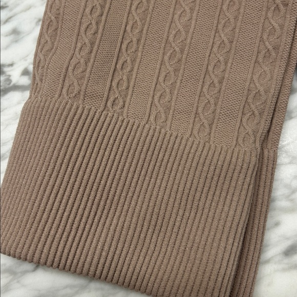 Sofra Taupe Ribbed Knit Fabric & black Ribbed - Picture 2 of 4
